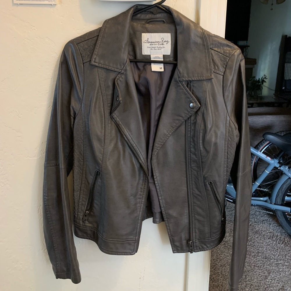 Grey jacket blazer